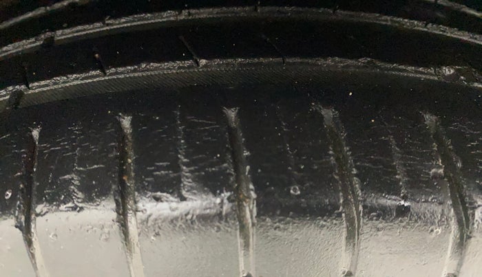 2018 Hyundai Verna 1.6 VTVT SX (O) AT, Petrol, Automatic, 35,556 km, Left Front Tyre Tread