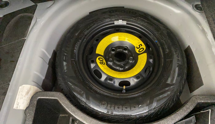 2017 Volkswagen Vento 1.2 TSI HIGHLINE PLUS AT, Petrol, Automatic, 57,727 km, Spare Tyre