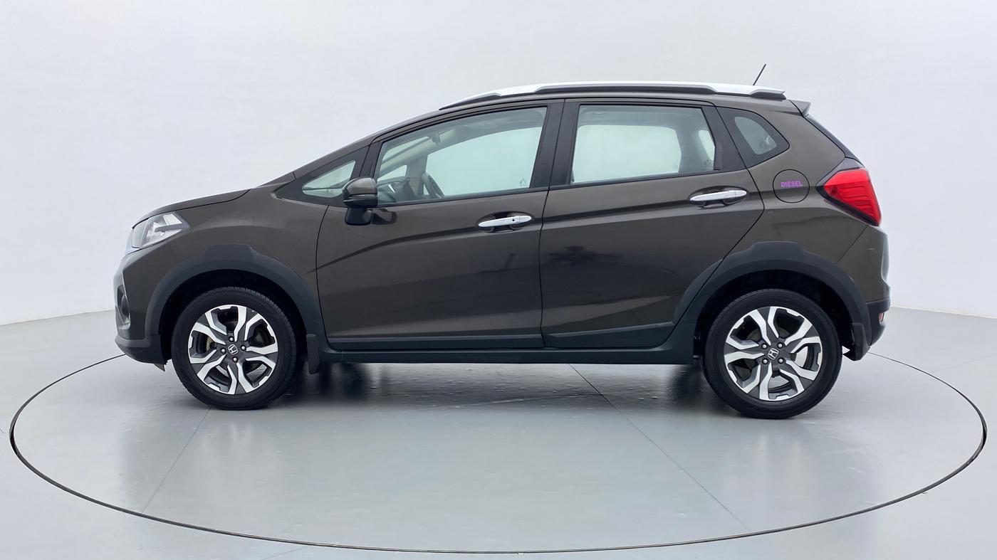 2019 Honda WR-V 1.5 i-DTEC VX MT, Diesel, Manual, 70,650 km, Left Side