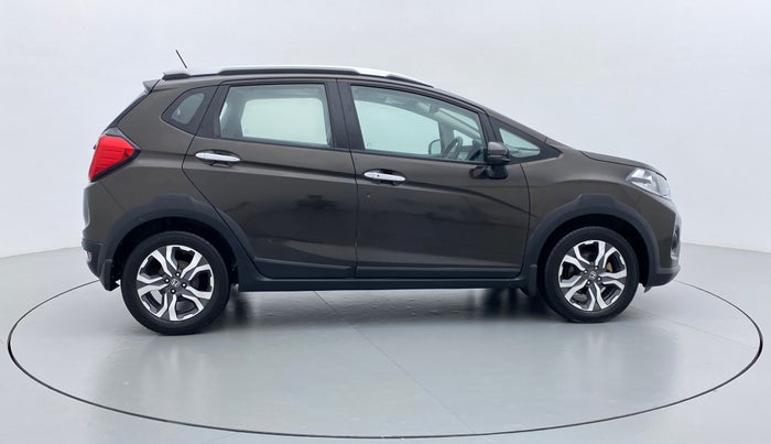 2019 Honda WR-V 1.5 i-DTEC VX MT, Diesel, Manual, 70,650 km, Right Side View