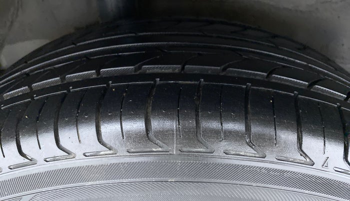 2019 Honda WR-V 1.5 i-DTEC VX MT, Diesel, Manual, 70,650 km, Right Rear Tyre Tread