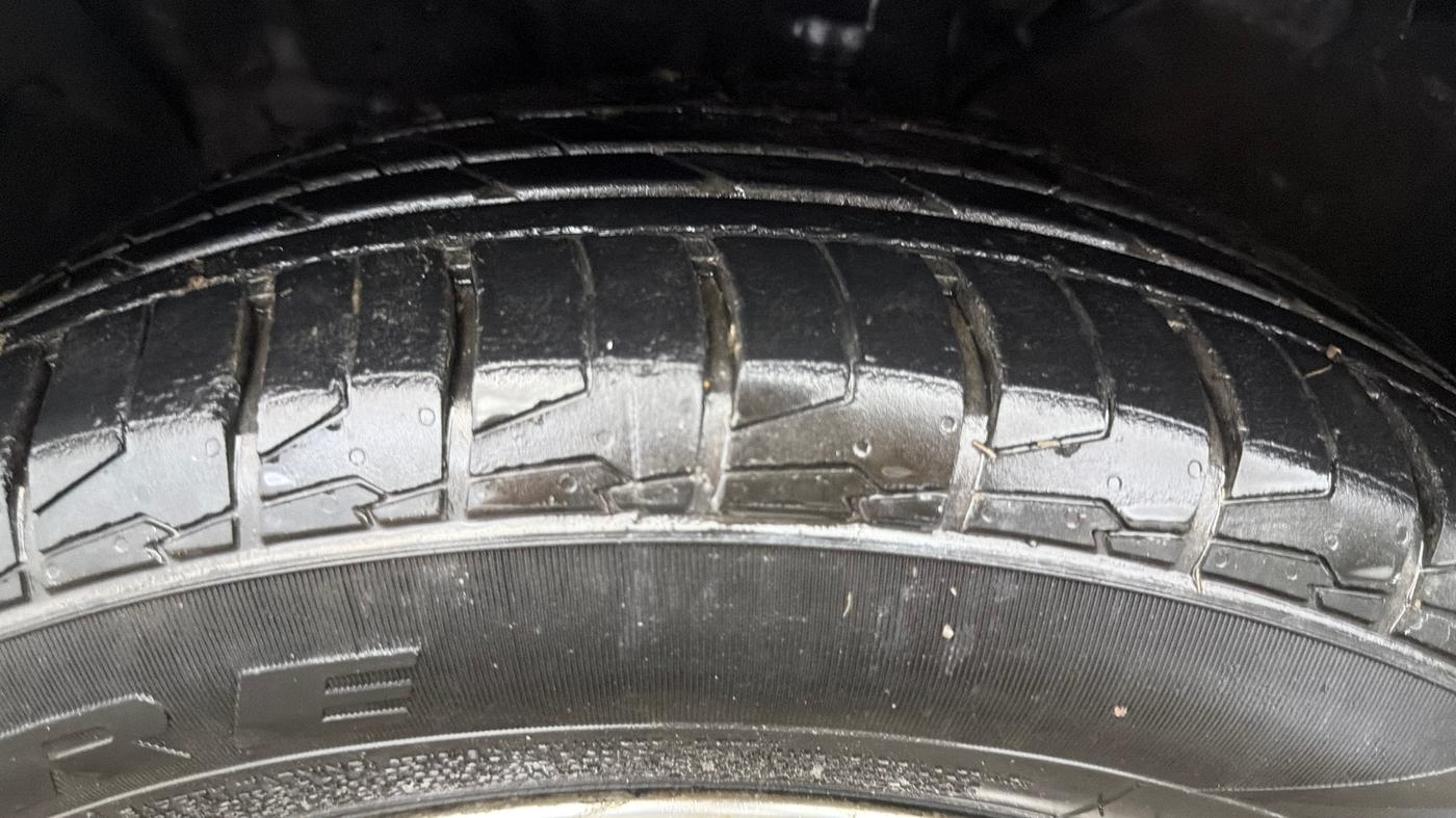 2017 Hyundai Creta SX PLUS AT 1.6 PETROL, Petrol, Automatic, 70,067 km, Left Front Tyre Tread