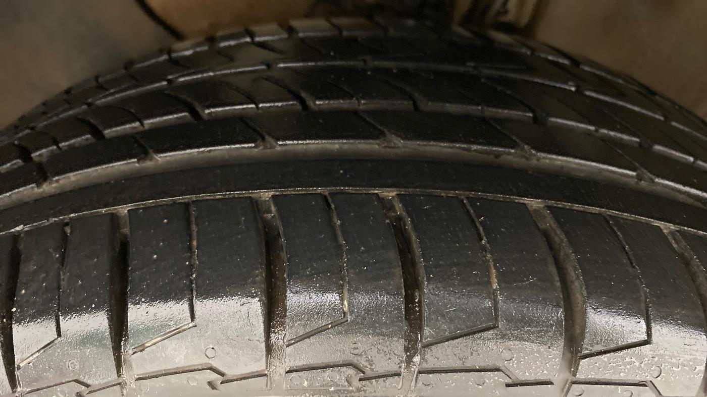 2017 Hyundai i20 Active 1.2 S, Petrol, Manual, 43,470 km, Left Front Tyre Tread