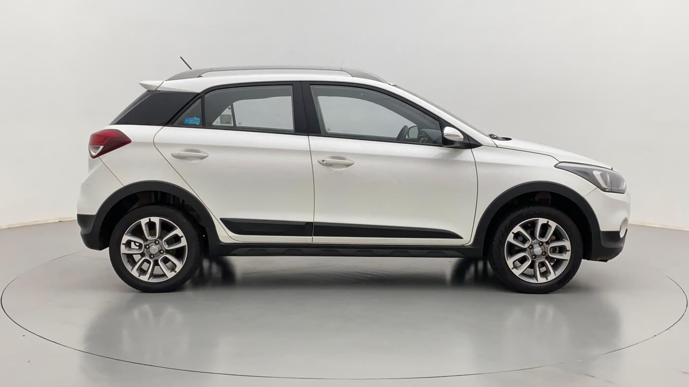 2017 Hyundai i20 Active 1.2 S, Petrol, Manual, 43,470 km, Right Side View