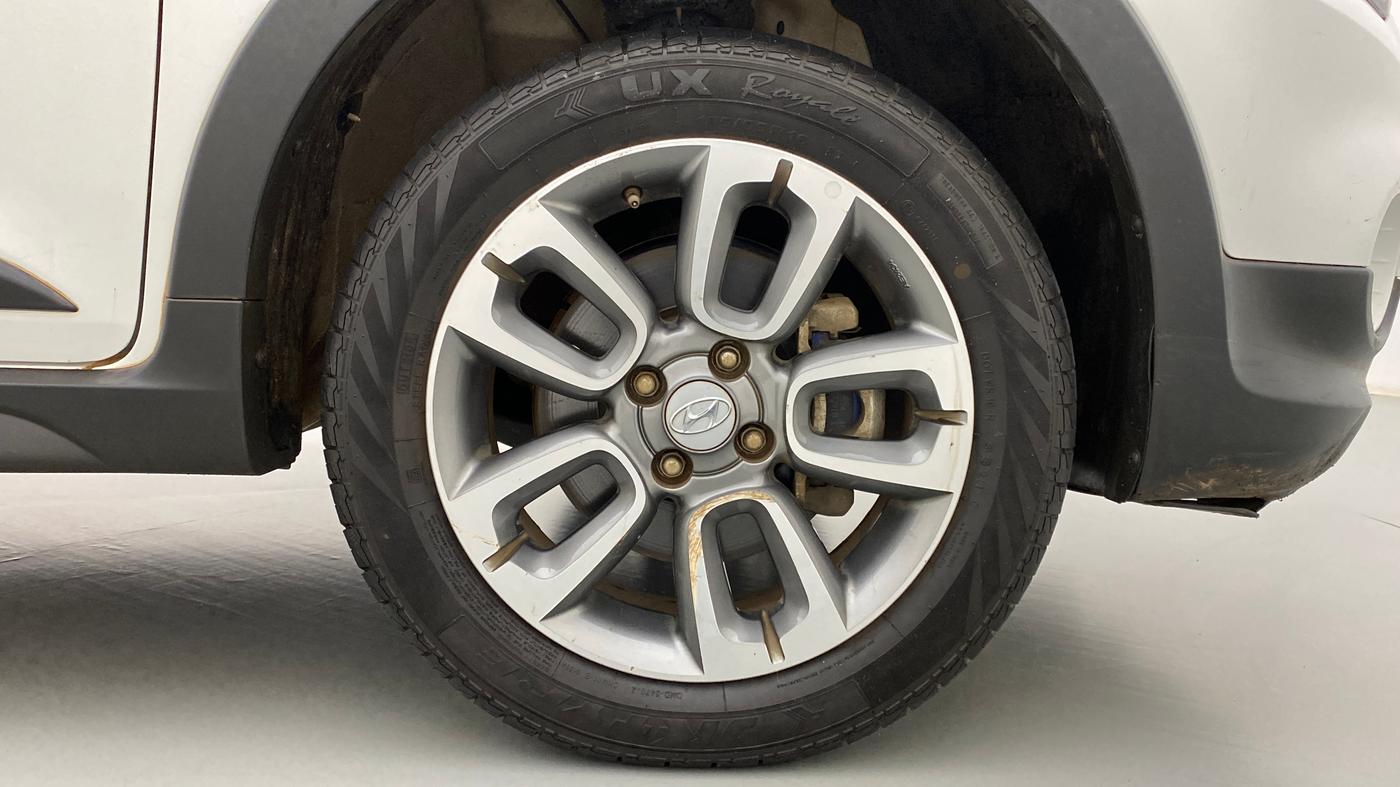 2017 Hyundai i20 Active 1.2 S, Petrol, Manual, 43,470 km, Right Front Wheel
