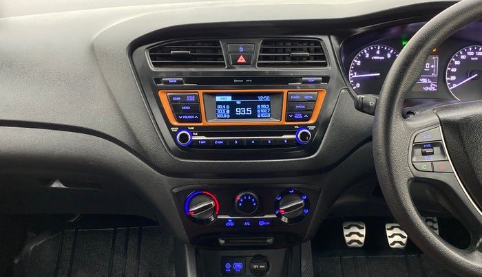 2017 Hyundai i20 Active 1.2 S, Petrol, Manual, 43,470 km, Air Conditioner