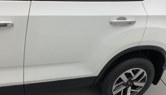 2022 Tata Harrier XZ SUNROOF 2.0L, Diesel, Manual, 22,990 km, Rear left door - Slightly dented