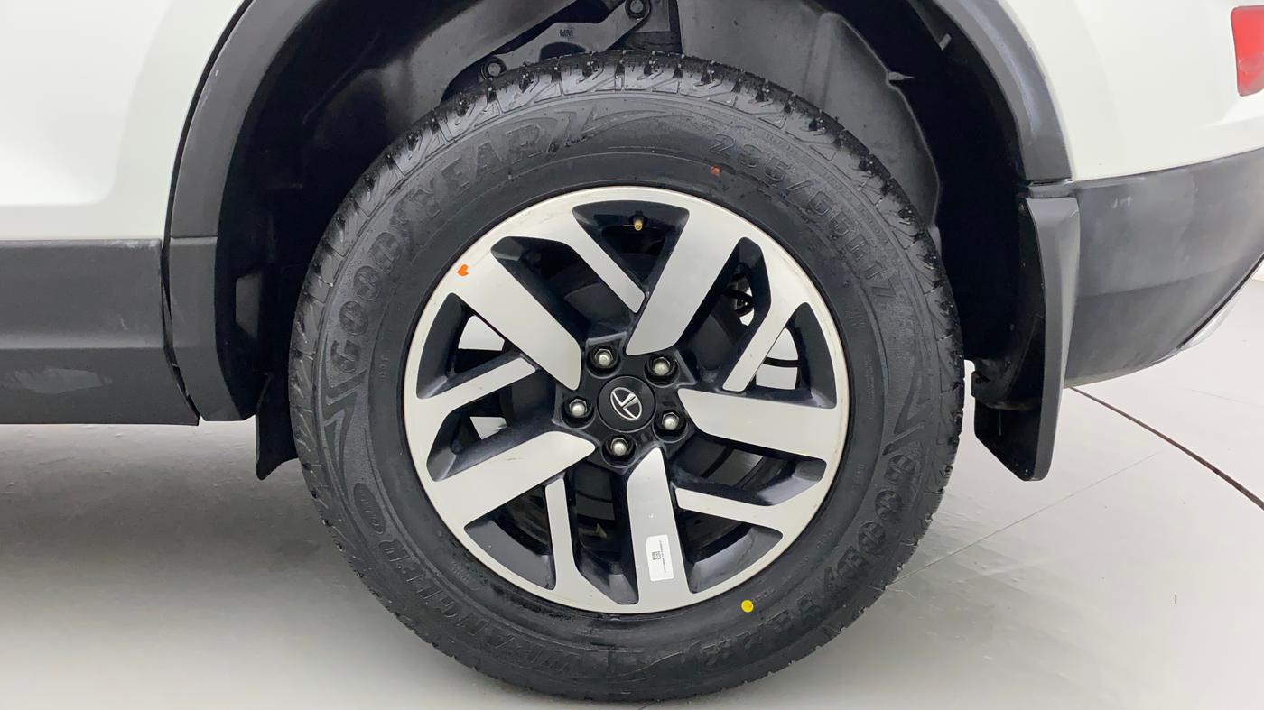 2022 Tata Harrier XZ SUNROOF 2.0L, Diesel, Manual, 22,990 km, Left Rear Wheel