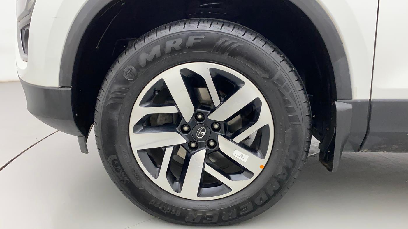 2022 Tata Harrier XZ SUNROOF 2.0L, Diesel, Manual, 22,990 km, Left Front Wheel