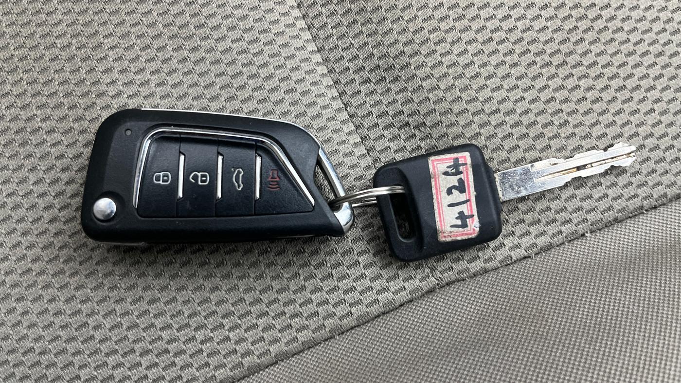 2013 Nissan Sunny XL, Petrol, Manual, 76,972 km, Key Close Up