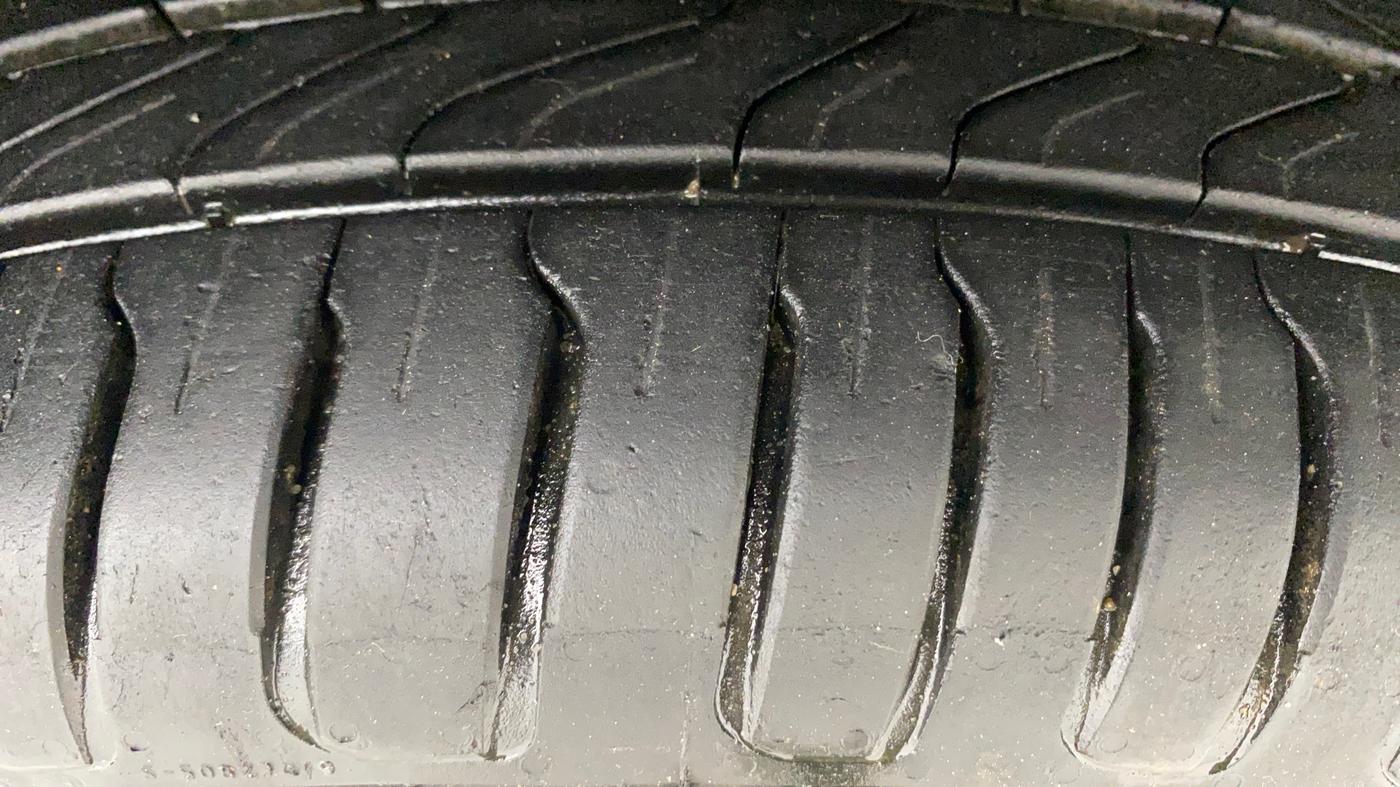 2021 Maruti Vitara Brezza ZXI, Petrol, Manual, 74,976 km, Right Front Tyre Tread