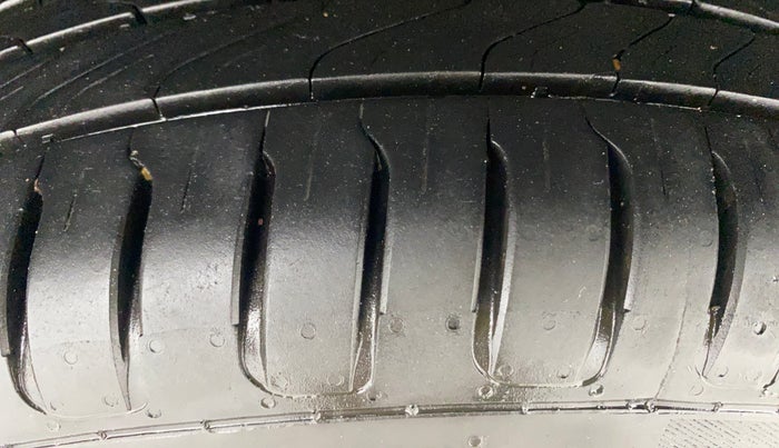 2021 Maruti Vitara Brezza ZXI, Petrol, Manual, 74,905 km, Right Rear Tyre Tread
