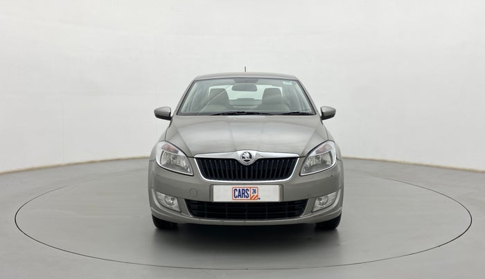 2016 Skoda Rapid AMBITION 1.6 MPI MT, Petrol, Manual, 39,365 km, Front