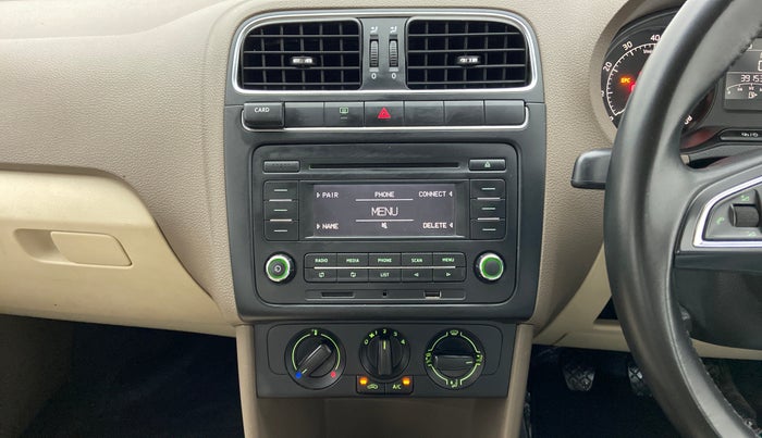 2016 Skoda Rapid AMBITION 1.6 MPI MT, Petrol, Manual, 39,365 km, Air Conditioner