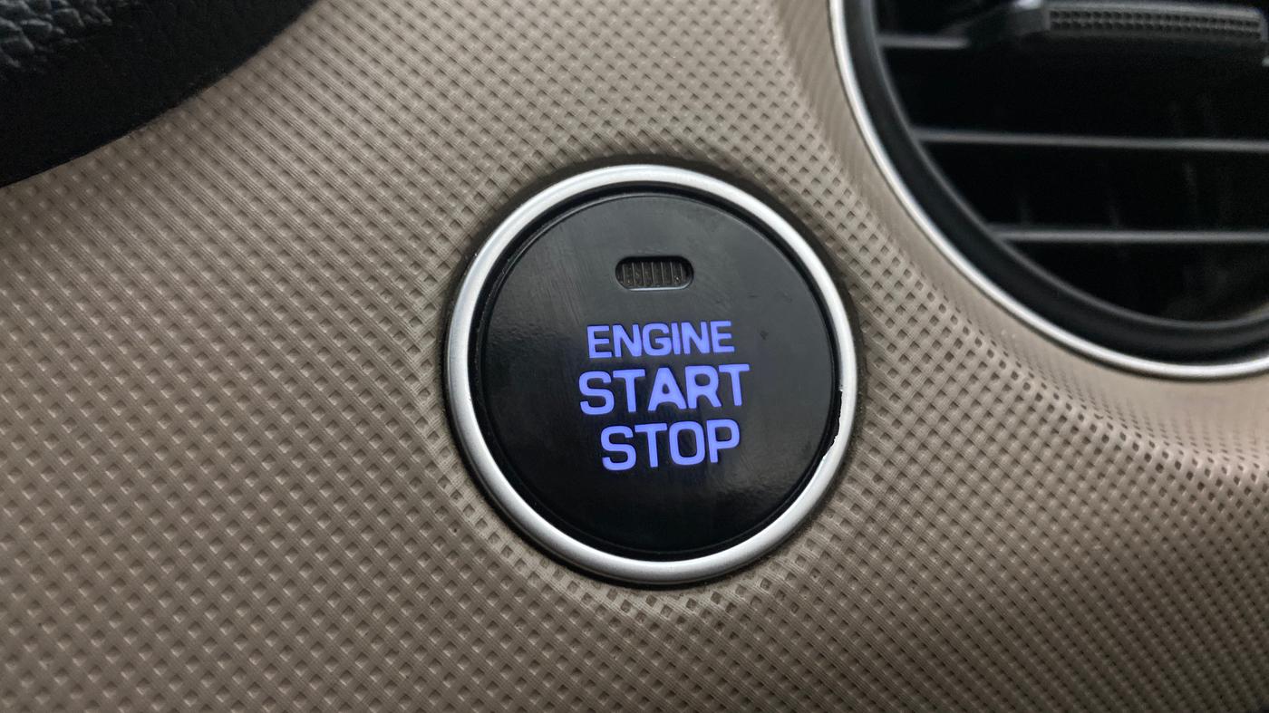 2014 Hyundai Grand i10 SPORTZ 1.2 KAPPA VTVT, Petrol, Manual, 69,451 km, Keyless Start/ Stop Button