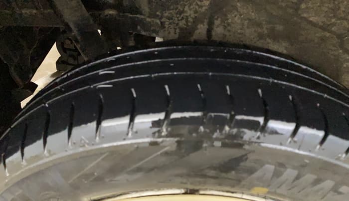 2015 Maruti Wagon R 1.0 LXI, Petrol, Manual, 63,611 km, Right Rear Tyre Tread
