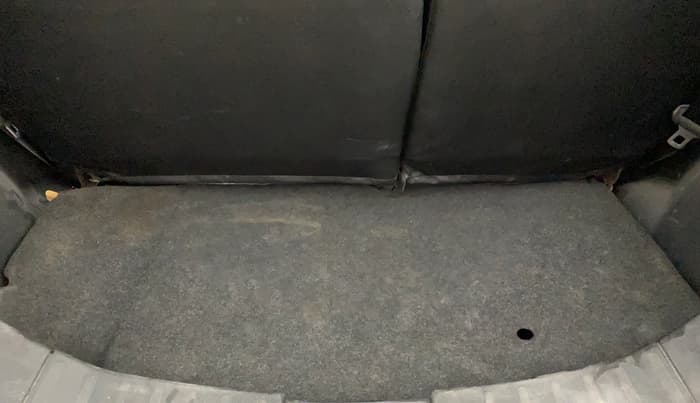 2015 Maruti Wagon R 1.0 LXI, Petrol, Manual, 63,611 km, Boot Inside