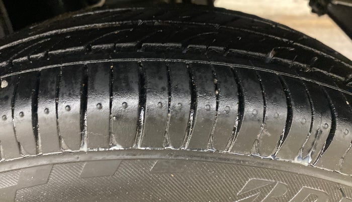 2012 Maruti Alto 800 LXI, Petrol, Manual, 52,278 km, Left Rear Tyre Tread