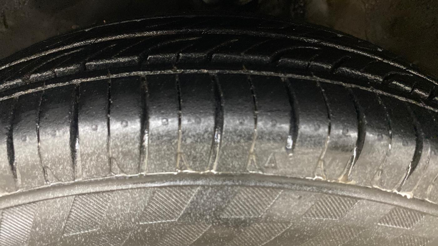 2012 Maruti Alto 800 LXI, Petrol, Manual, 52,341 km, Left Front Tyre Tread