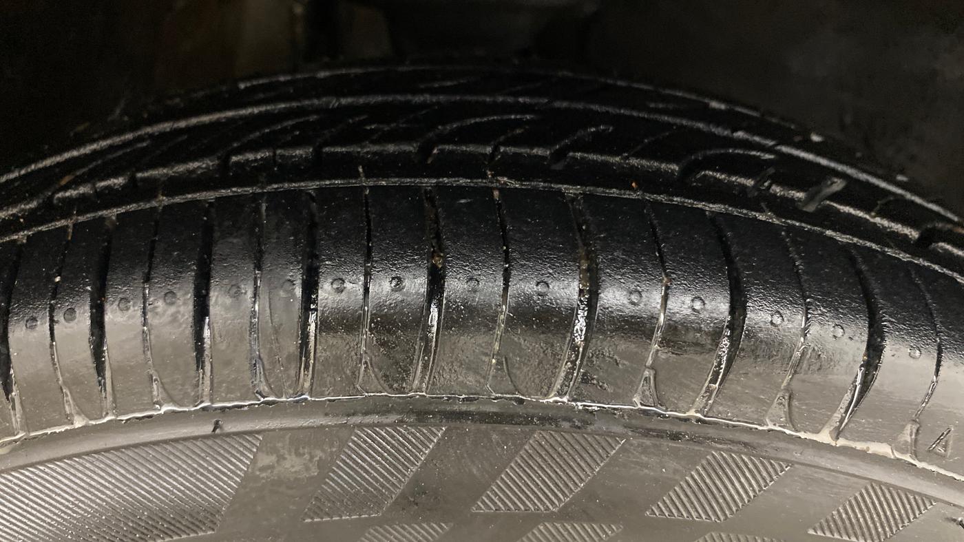 2012 Maruti Alto 800 LXI, Petrol, Manual, 52,341 km, Right Front Tyre Tread