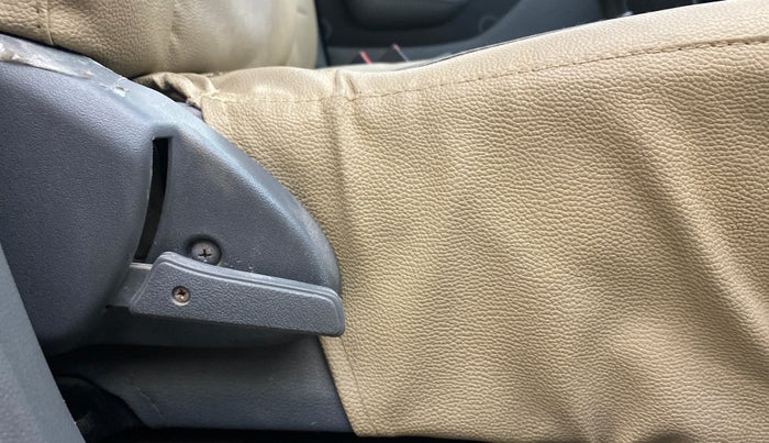 2012 Maruti Alto 800 LXI, Petrol, Manual, 52,278 km, Driver Side Adjustment Panel