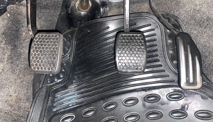 2012 Maruti Alto 800 LXI, Petrol, Manual, 52,278 km, Pedals