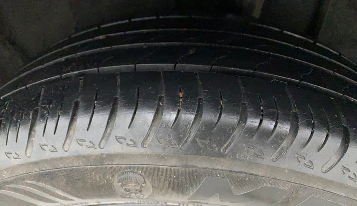 2021 Nissan MAGNITE XV TURBO, Petrol, Manual, 21,797 km, Left Rear Tyre Tread