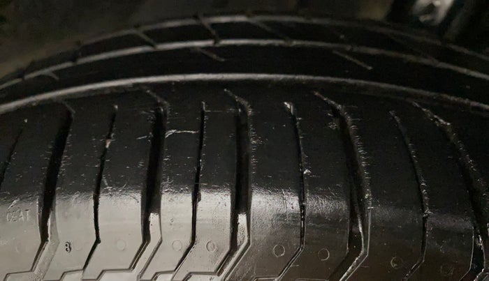 2021 Tata PUNCH ACCOMPLISHED MT, Petrol, Manual, 15,813 km, Right Front Tyre Tread