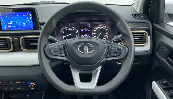 2021 Tata PUNCH ACCOMPLISHED MT, Petrol, Manual, 15,813 km, Steering Wheel Close Up