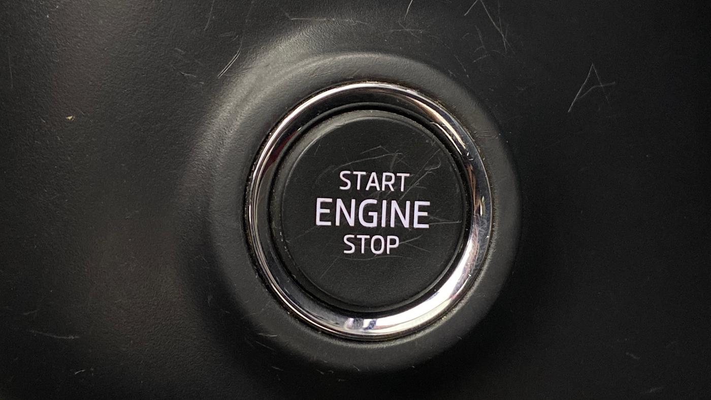 2021 Skoda KUSHAQ STYLE 1.0L TSI AT, Petrol, Automatic, 72,624 km, Keyless Start/ Stop Button