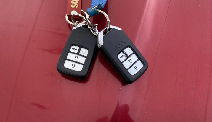 2019 Honda Civic 1.8L I-VTEC ZX CVT, Petrol, Automatic, 53,933 km, Key Close Up