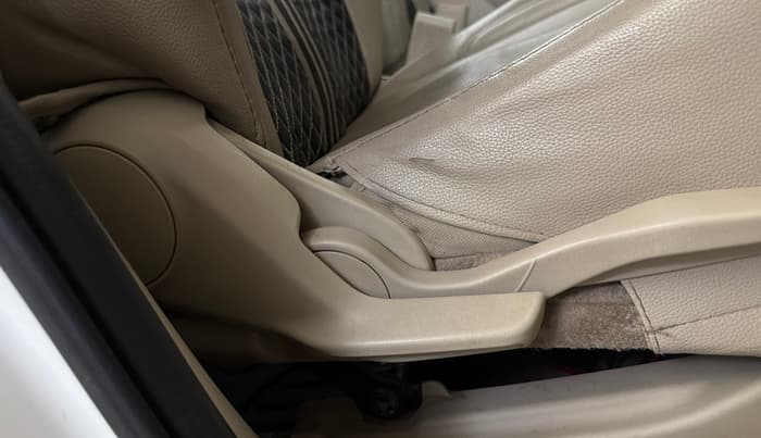 2022 Maruti Dzire ZXI CNG, CNG, Manual, 53,290 km, Driver Side Adjustment Panel