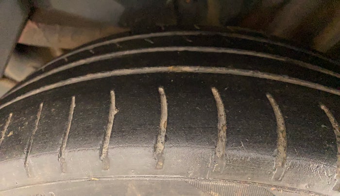 2017 Tata Tiago XZA PETROL, Petrol, Automatic, 1,20,278 km, Left Rear Tyre Tread
