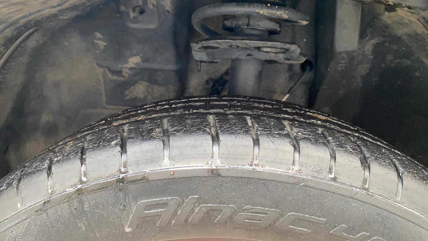 2021 Tata PUNCH CREATIVE  MT, Petrol, Manual, 35,032 km, Left Front Tyre Tread