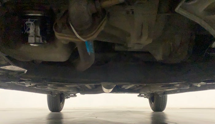 2012 Maruti Swift VXI, Petrol, Manual, 15,045 km, Front Underbody