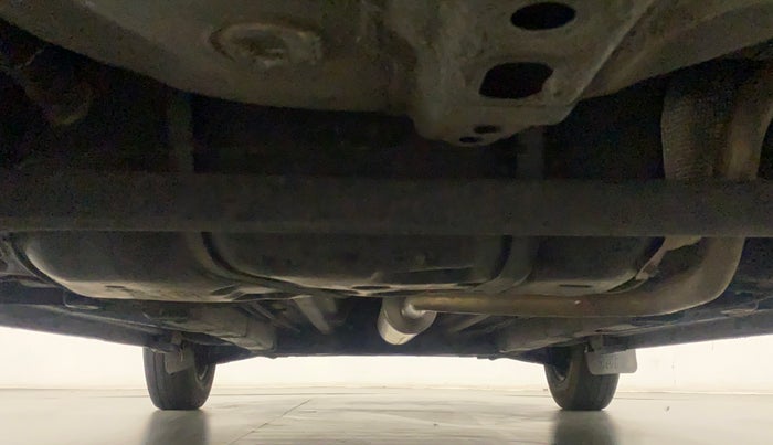 2012 Maruti Swift VXI, Petrol, Manual, 15,045 km, Rear Underbody