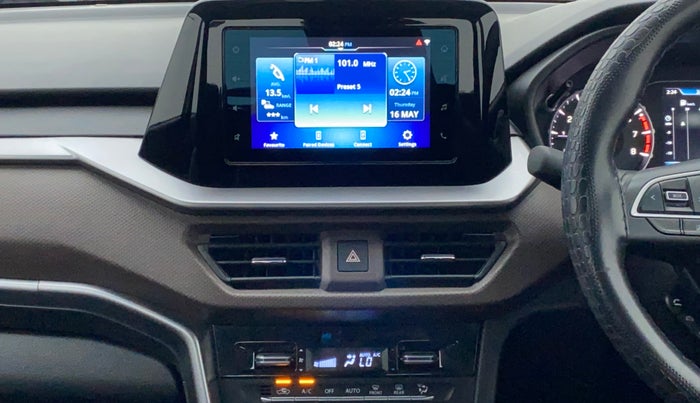2023 Maruti BREZZA ZXI SMART HYBRID DUAL TONE, Petrol, Manual, 9,176 km, Air Conditioner