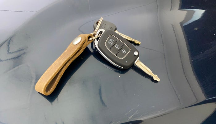 2023 Hyundai GRAND I10 NIOS SPORTZ AMT 1.2 KAPPA VTVT, Petrol, Automatic, 5,875 km, Key Close Up