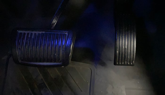 2023 Hyundai GRAND I10 NIOS SPORTZ AMT 1.2 KAPPA VTVT, Petrol, Automatic, 5,875 km, Pedals