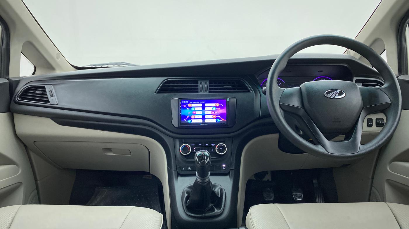 2021 Mahindra MARAZZO M2 8 STR, Diesel, Manual, 20,571 km, Dashboard
