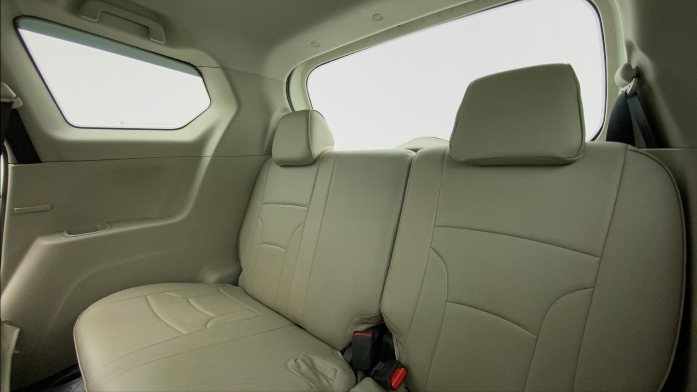 2021 Mahindra MARAZZO M2 8 STR, Diesel, Manual, 20,571 km, Third Seat Row ( optional )