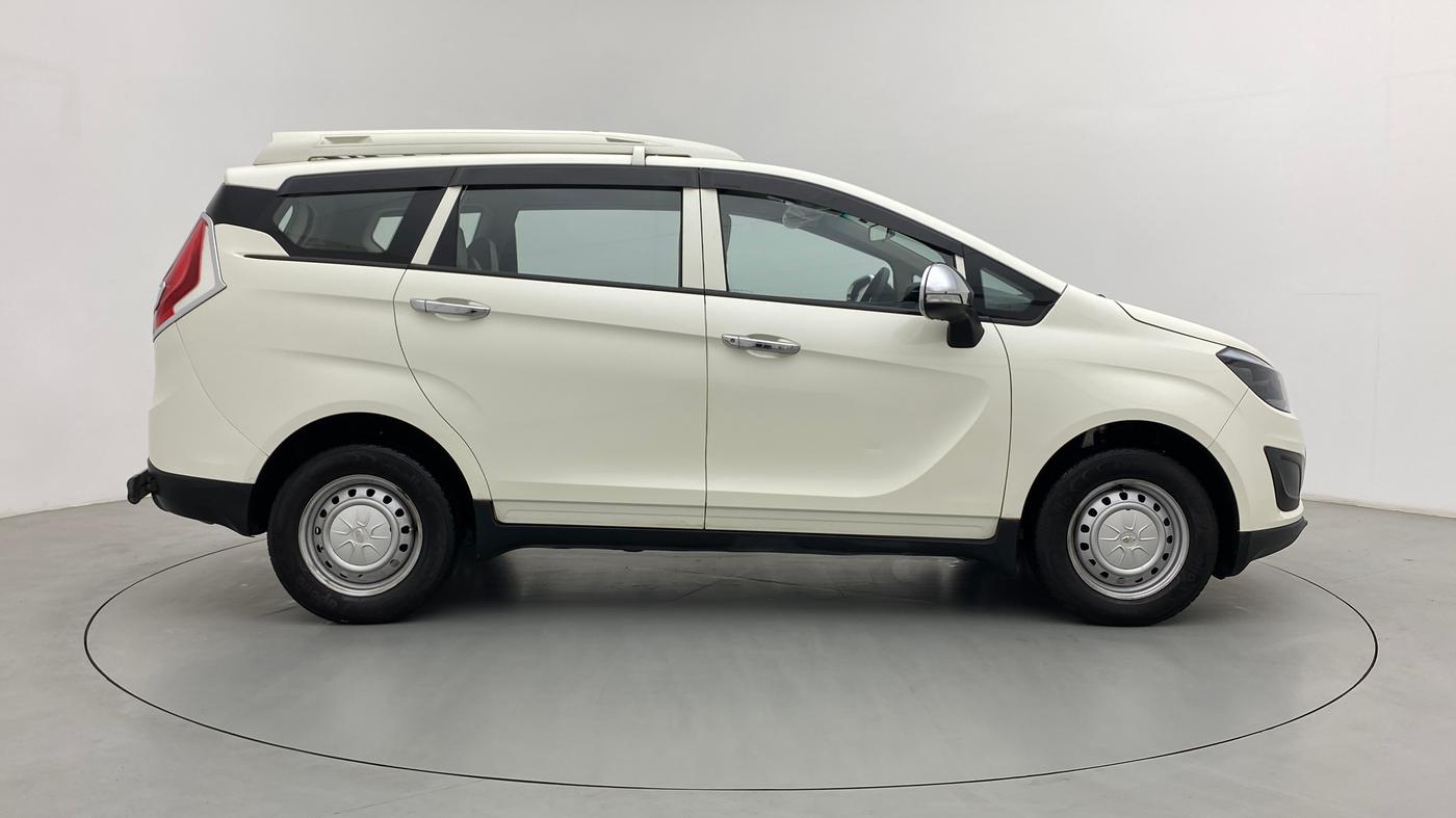 2021 Mahindra MARAZZO M2 8 STR, Diesel, Manual, 20,571 km, Right Side View