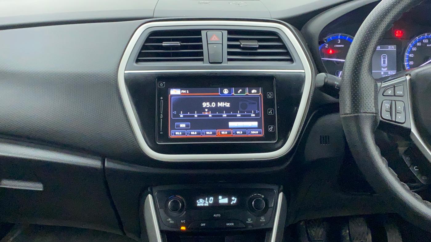2017 Maruti S Cross ZETA 1.3, Diesel, Manual, 1,12,550 km, Air Conditioner