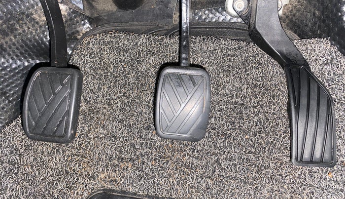 2013 Maruti Swift VDI, Diesel, Manual, 60,391 km, Pedals