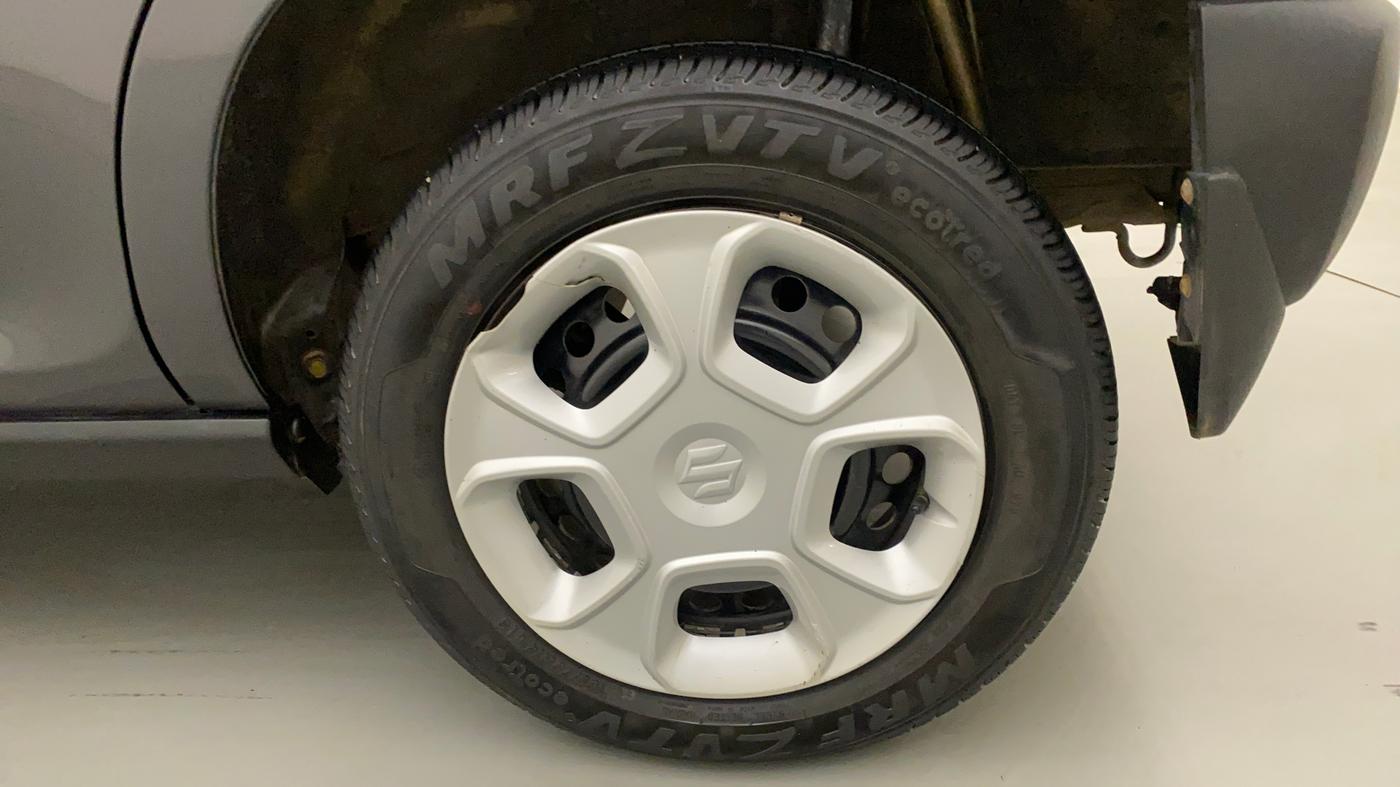 2021 Maruti S PRESSO VXI (O) CNG, CNG, Manual, 21,903 km, Left Rear Wheel