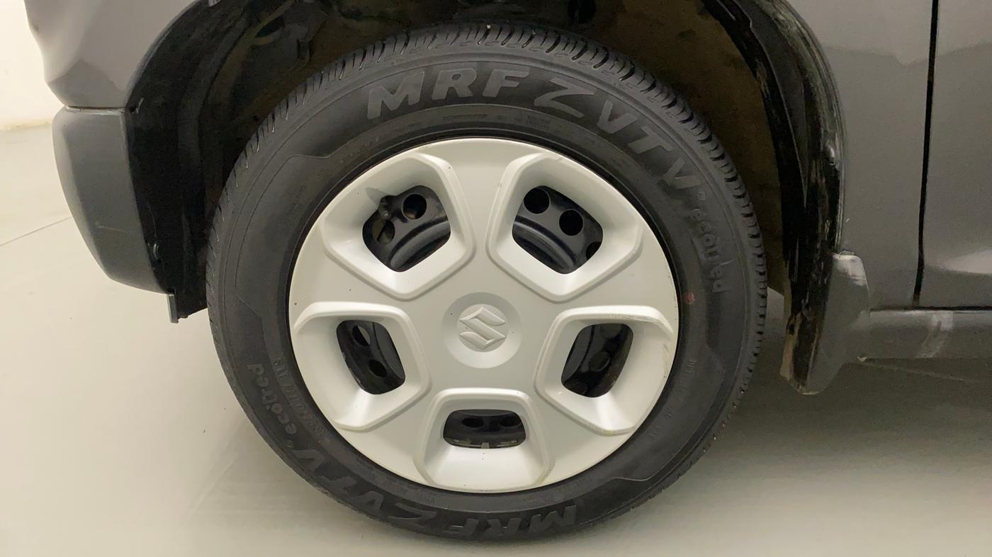 2021 Maruti S PRESSO VXI (O) CNG, CNG, Manual, 21,903 km, Left Front Wheel