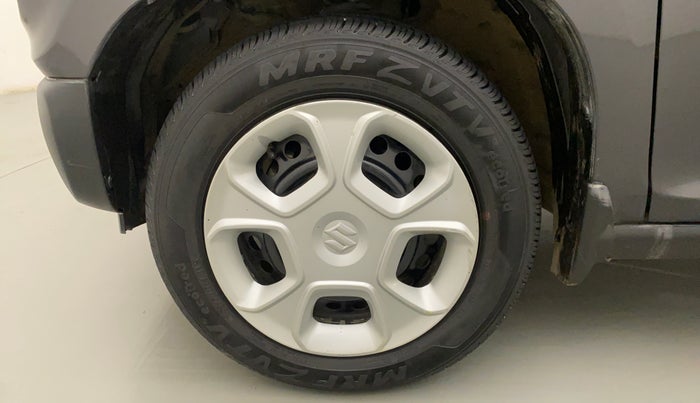 2021 Maruti S PRESSO VXI (O) CNG, CNG, Manual, 21,903 km, Left Front Wheel