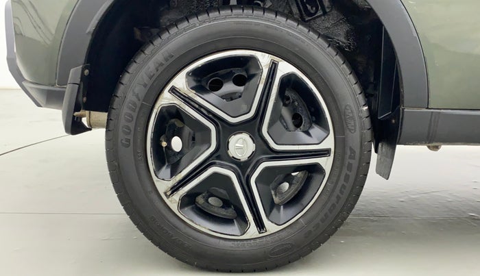 2021 Tata NEXON XZ 1.2, Petrol, Manual, 17,853 km, Right Rear Wheel