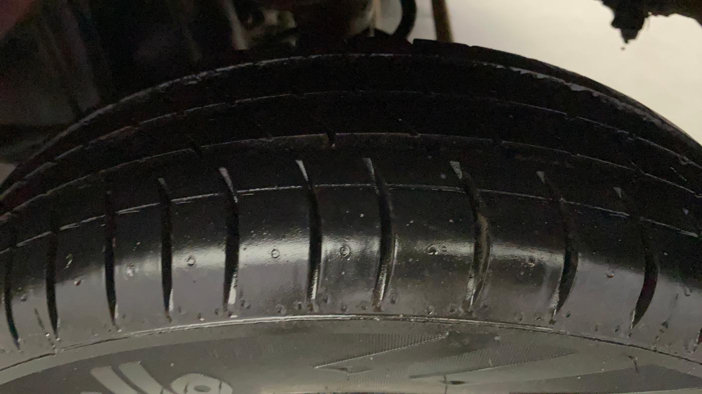 2016 Maruti Alto K10 VXI AMT, Petrol, Automatic, 72,889 km, Left Rear Tyre Tread