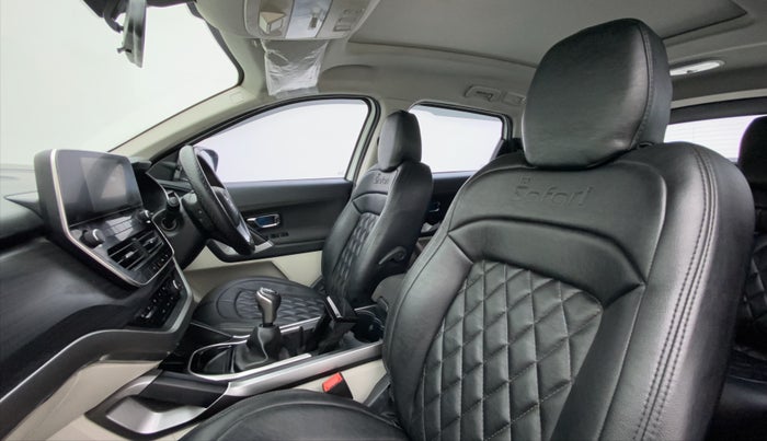 2021 Tata Safari XT PLUS, Diesel, Manual, 31,083 km, Right Side Front Door Cabin